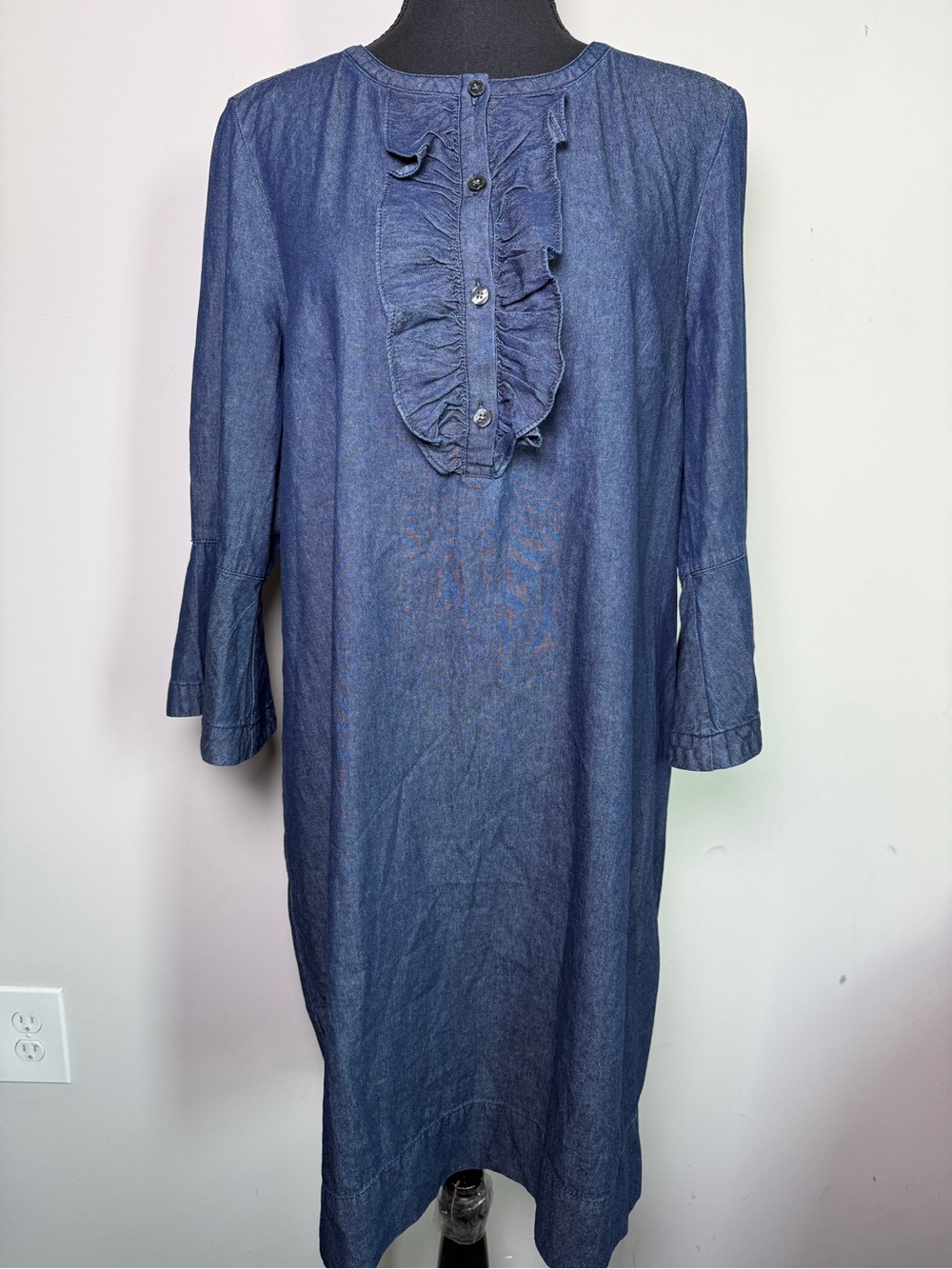 Draper James Chambray Ruffle Bell Sleeve Shift Dress Dark Wash Denim Sz 12